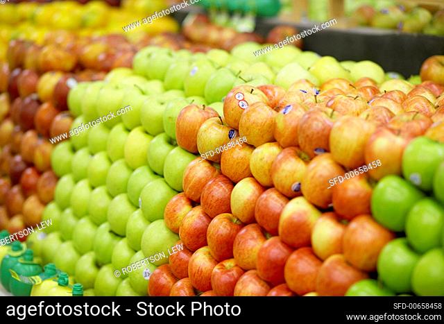 Various types of apples in a supermarket