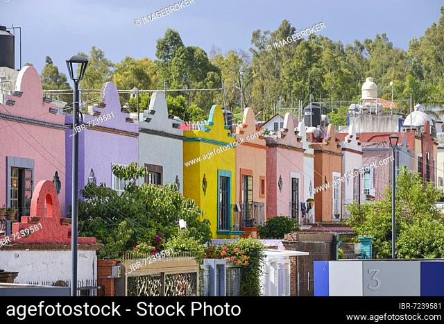 Residential complex, terraced houses, Barrio de Xanenetla, Puebla, Mexico, Central America
