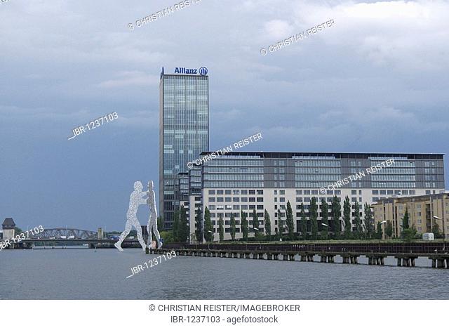 Treptowers high-rise building, Allianz insurance building and sculpture Molecule Men on the Spree, Treptow district, Berlin, Germany, Europe