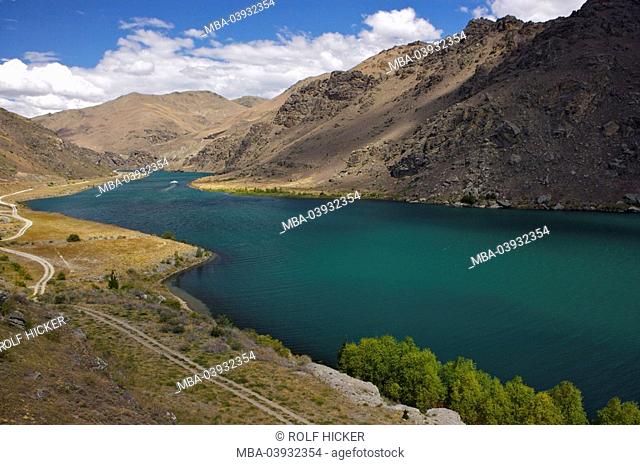 New Zealand, South-island, Central Otago, Cromwell Gorge, lake Dunstan, destination, sight, landscape, mountains, mountain scenery, valley, lake, water