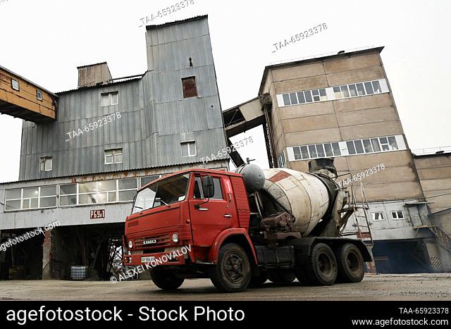 RUSSIA, ZAPOROZHYE REGION - DECEMBER 19, 2023: A concrete mixer is pictured at a plant of reinforced concrete structures in the city of Berdyansk