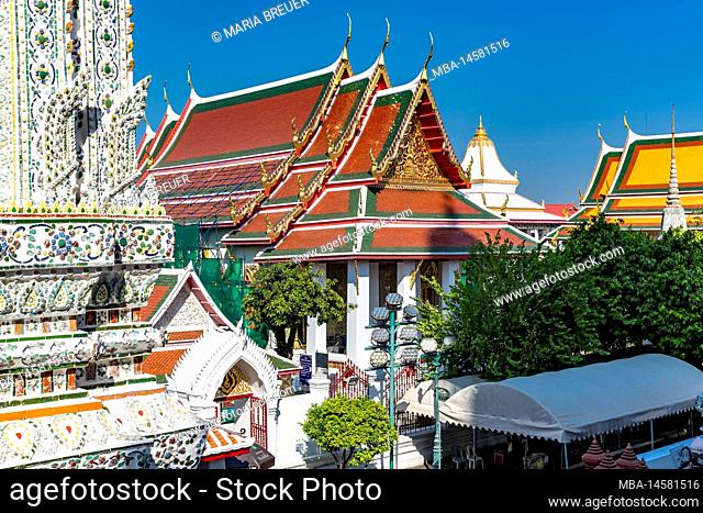 Phra Viharn, Wat Arun, Temple of Dawn, Bangkok, Thailand, Asia