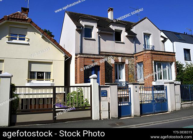 Beautiful large house in Sartrouville, Yvelines, France