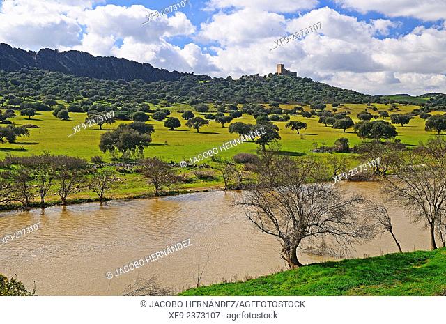 Castle of Madroñiz and Zújar river, Los Pedroches region, Córdoba province, Andalusia, Spain
