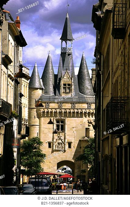 Porte Cailhau town gate, old Bordeaux, Gironde, Aquitaine, France