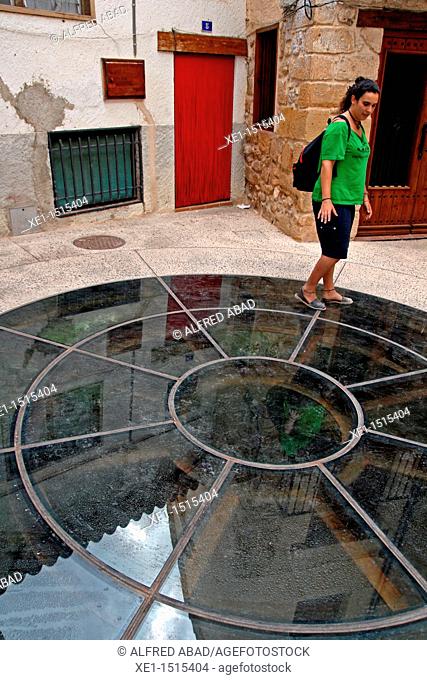 glazed, old well, Beceite, Teruel, Spain