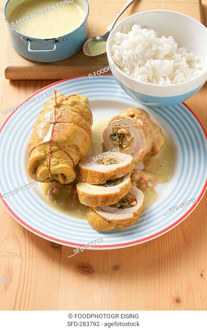 Turkey roulades with curry sauce