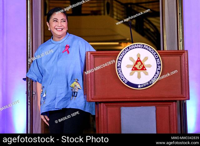 Quezon City, Metro Manila, Philippines. 8th October 2021. Vice President Leni Robredo announcing her presidential bid for the 2022 national elections