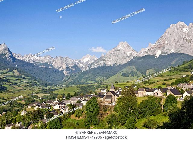 France, Pyrenees Atlantiques, Aspe Valley, Lescun
