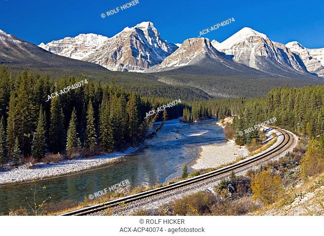 Railway tracks at Morant's Curve alongside the Bow River, Bow Valley Parkway, Banff National Park, Alberta, Canada