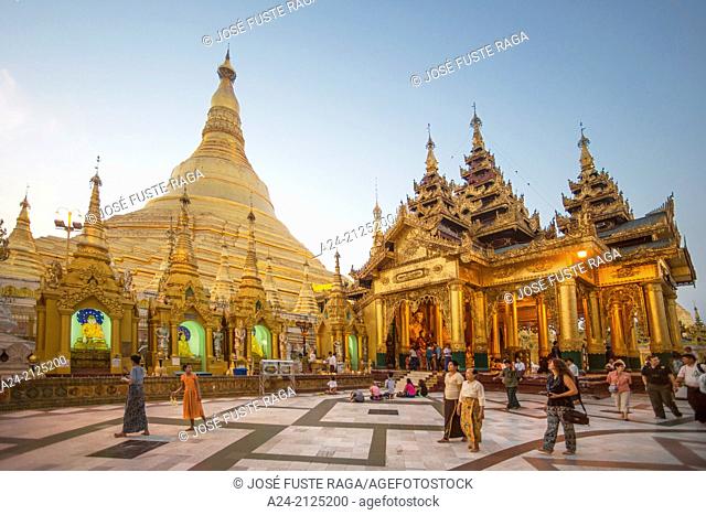 Myanmar , Yangon City, Shwedagon Pagoda,