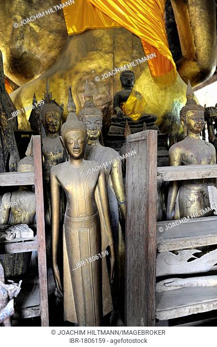 Buddha statues, Vat Visounnarath temple, Luang Prabang, Laos, Southeast Asia, Asia
