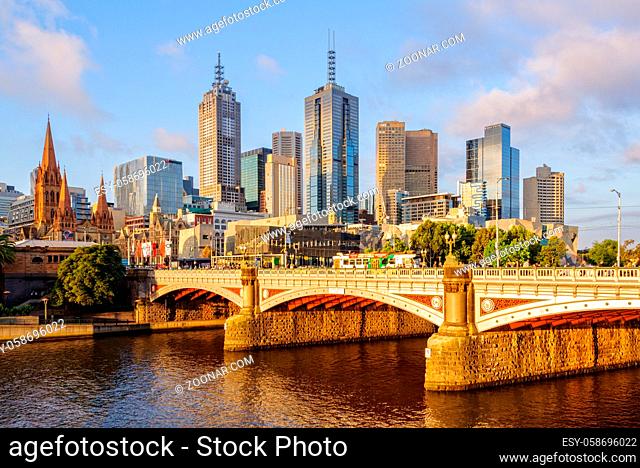 Princes Bridge spans the Yarra River in the city - Melbourne, Victoria, Australia