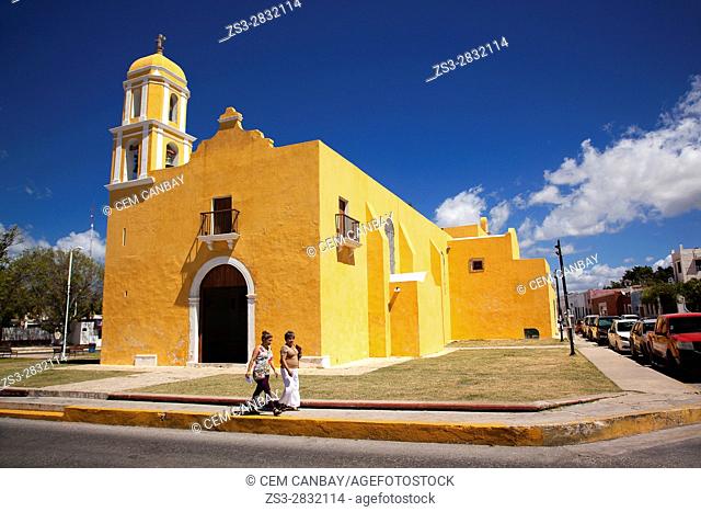 Women in front of the Temple of Guadalupe-Templo De Guadalupe, Campeche City, Campeche State, Yucatan Province, Mexico, Central America