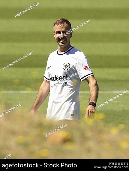 June 28, 2022, Deutsche Bank Park, Frankfurt, start of training Eintracht Frankfurt, in the picture Mario Gotze (Frankfurt)