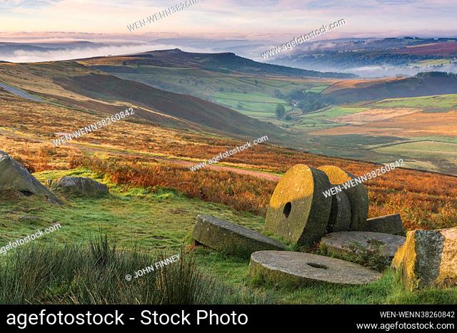 ***CAN YOU SPOT THE STOAT LOOKING OUT OF THE CENTRE HOLE IN THE MILL STONE?*** A stunning morning around Stanage Edge with mist and fog at sunrise with the...