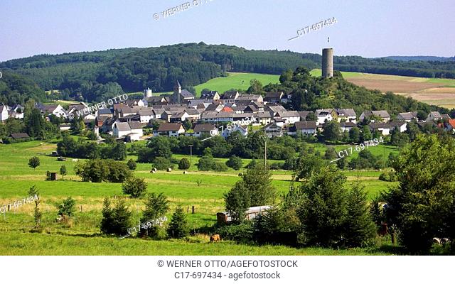 Germany, Hartenfels, Verbandsgemeinde Selters, Holzbach, Westerwald, Rhineland-Palatinate, panoramic view to the town, village idyll, landscape panorama