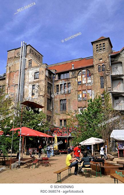 Kunsthaus Tacheles, arts house, center of arts and events, Oranienburger Strasse, Mitte, Berlin, Germany