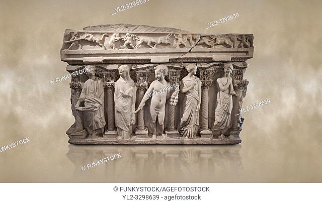 Roman relief sculpted sarcophagus with kline couch lid, "Columned Sarcophagi of Asia Minorâ. . style typical of Sidamara, 3rd Century AD