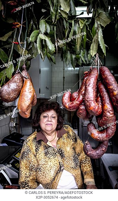 Sausages in market stall, Mercado de Bolhao, Porto, Portugal, Europe