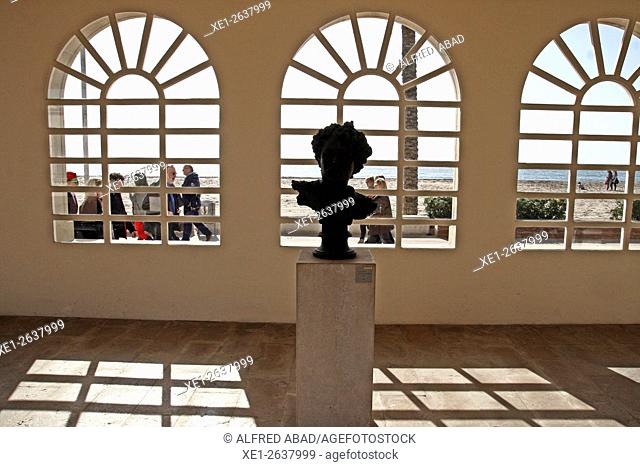 Sculpture, Vil.la Casals, Pau Casals Museum, El Vendrell, Tarragona, Catalonia, Spain