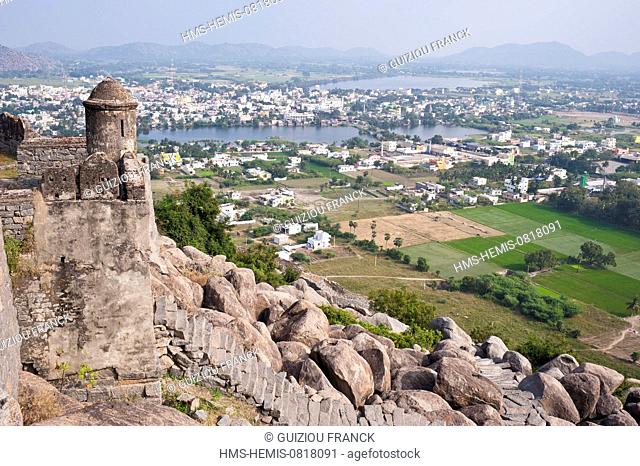 India, Tamil Nadu State, Gingee, the remains of the forts built in the 16th century by the Vijiyanagar overlook the countryside, the Krishnagiri Fort