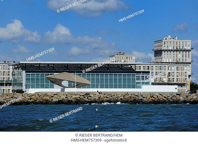 France, Seine Maritime, Le Havre, Downtown rebuilt by Auguste Perret listed as World Heritage by UNESCO, the Museum of Modern Art Andre Malraux by the sea is...
