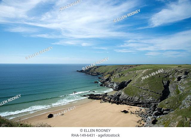 Porthcothan Beach and surrounding cliffs, Cornwall, England, United Kingdom, Europe
