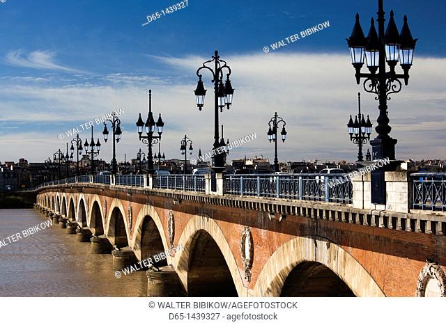 France, Aquitaine Region, Gironde Department, Bordeaux, Pont de Pierre bridge, Garonne River