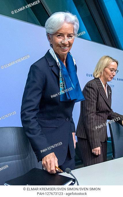Christine LAGARDE, left, President of the European Central Bank ECB, half figure, half figure, portrait format, before the press conference in Frankfurt am Main...