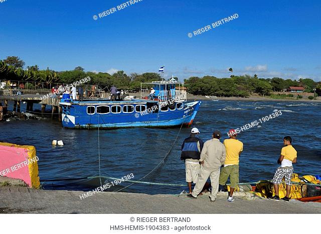 Nicaragua, port of San Jorge on Lake Nicaragua, small ferry