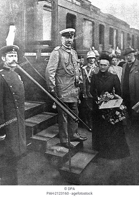 Commander-in-chief of the German troops during the Boxer Rebellion, Alfred Graf von Waldersee, with his wife shortly before the departure to China at Berlin...