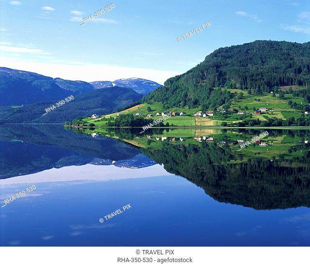 Lake Granvinvatnet, Voss, Norway, Scandinavia, Europe
