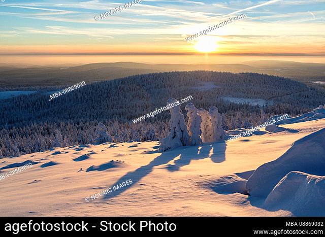 Wintertime landscape at Brocken, Harz National Park, Saxony Anhalt, Germany