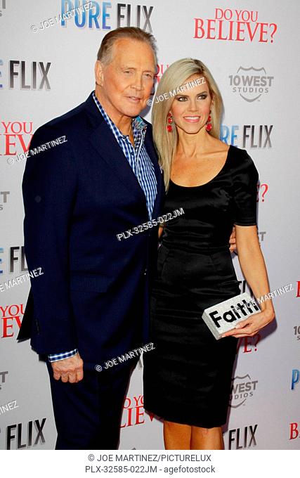 Lee Majors and wife Faith Majors at the Premiere of Pure Flix Entertainment's Do You Believe held at Hollywood Archlight Cinemas in Hollywood, CA, March 16