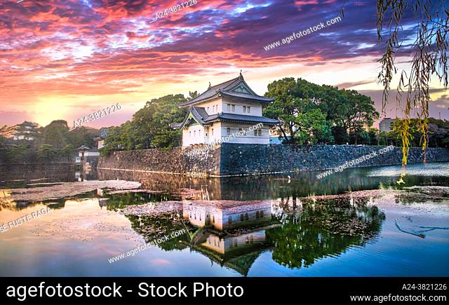 Tokyo, The Imperial Palace Walls