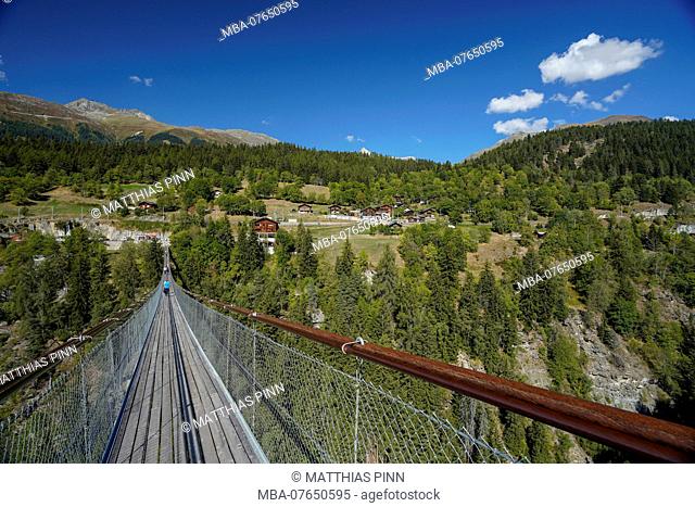 Suspension bridge in Bellalp