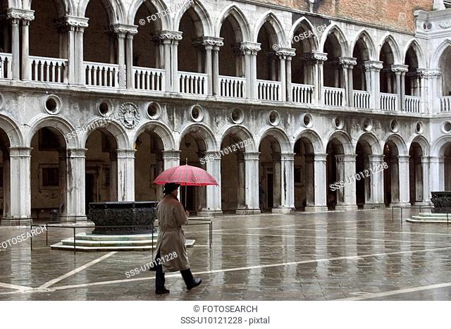 Colonnade of inside courtyard of Doges Palace