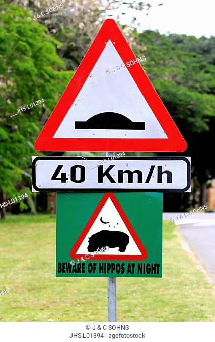 Traffc sign, warning for hippos at night, St. Lucia, iSimangaliso Wetland Park, former Greater St.Lucia Wetland Park, Kwa Zulu Natal, South Africa, Africa