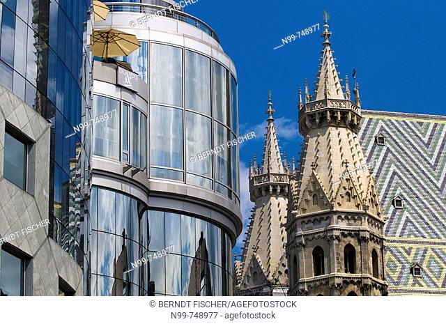 Haas House and St. Stephens Cathedral, modern architecture, reflections, gothic style cathedral, Vienna, Austria