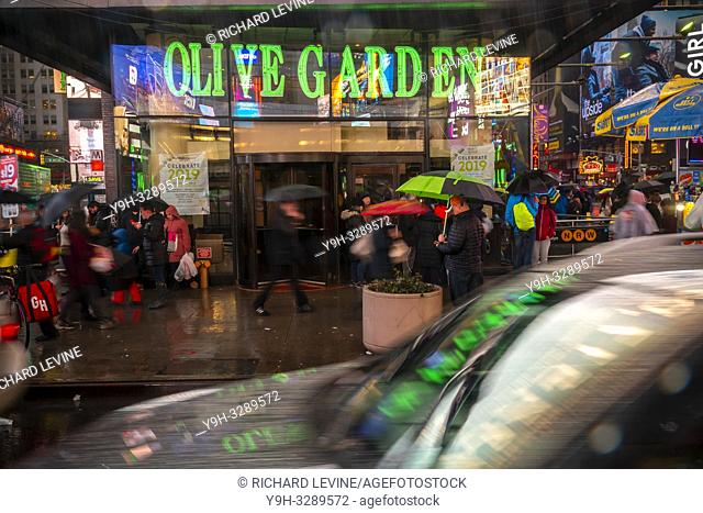 An Olive Garden restaurant in Times Square in New York is seen on Friday, December 28, 2018. (© Richard B. Levine)