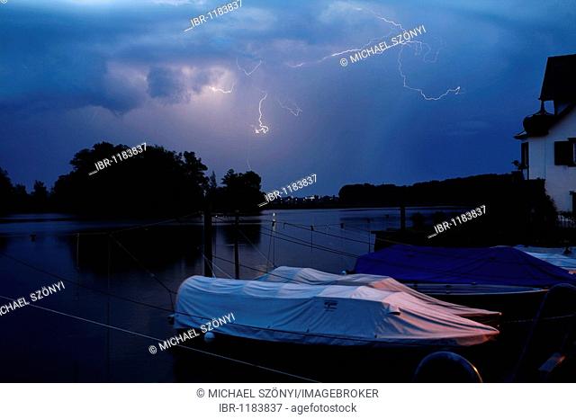 Thunderstorm with lightning over Lake Constance with boats, Seerhein, Gottlieben, Thurgau, Switzerland, Europe