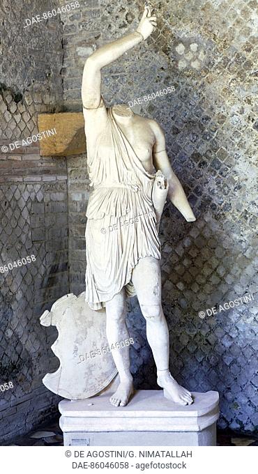 Wounded Amazon, Roman copy in marble of the Greek original by Phidias, statue taken from Tivoli. Roman Civilisation.  Tivoli