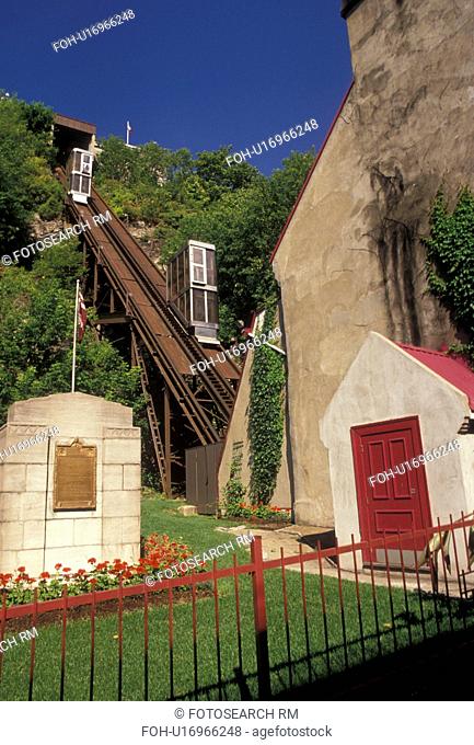 Quebec City, funicular, funiculaire, Quebec, Canada, Funiculaire (a steep cable railway) at Quartier Petit-Champlain in Quebec City in the Province of Quebec