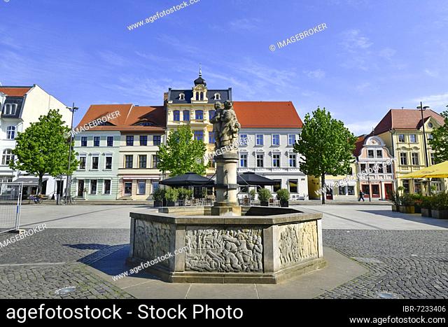 Market Fountain, Old Buildings, Old Market, Market Street, Cottbus, Brandenburg, Germany, Europe