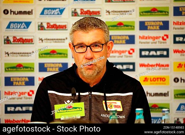 Trainer Urs Fischer (FC Union Berlin) bei Pressekonferenz, PK,  1. BL: 19-20: 25. Sptg. SC Freiburg - Union Berlin  DFL REGULATIONS PROHIBIT ANY USE OF...