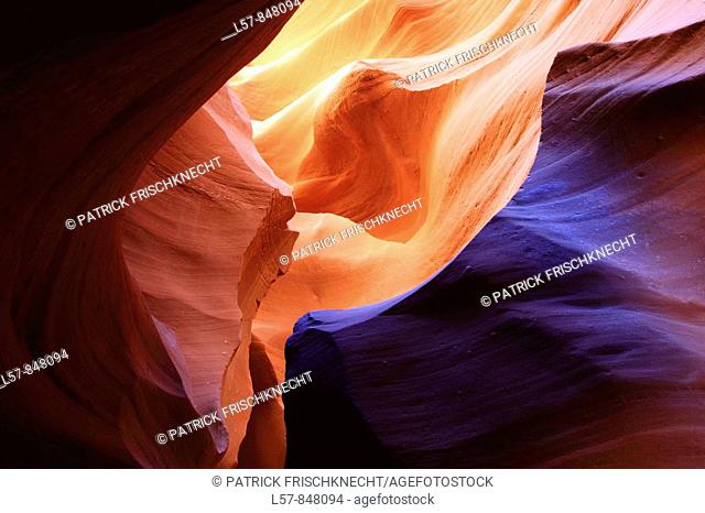 Antelope Canyon, sandstone slot canyon formed by wind and water, Lower Antelope Canyon, Page, Arizona, USA
