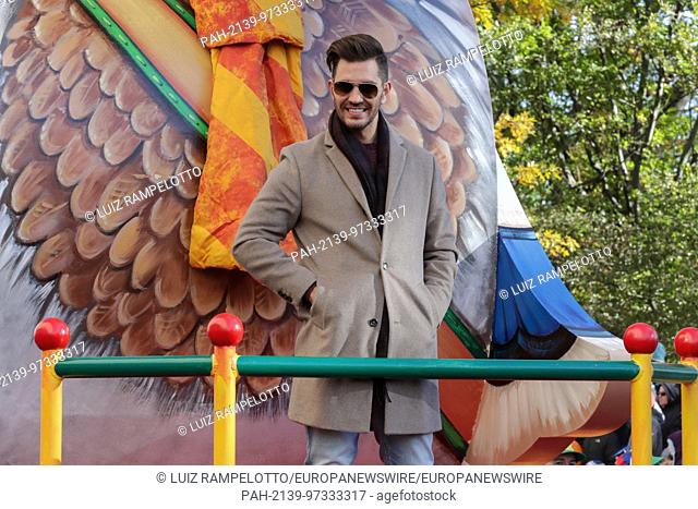 Central Park West, New York, USA, November 23 2017 - Andy Grammer attends the 91st Annual Macy's Thanksgiving Day Parade today in New York City