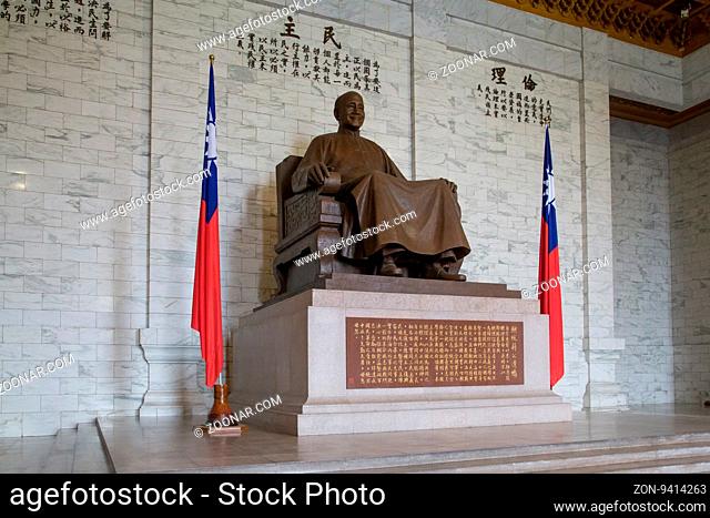 Statue of the former politcal and military leader of the Republic of China Chiang Kai-Shek inside Memorial Hall
