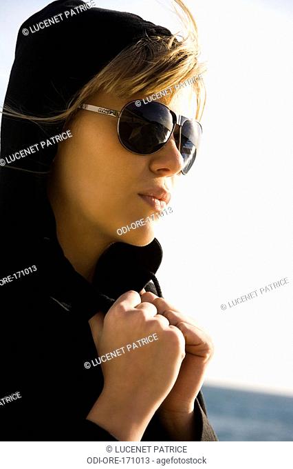 Woman sunglasses